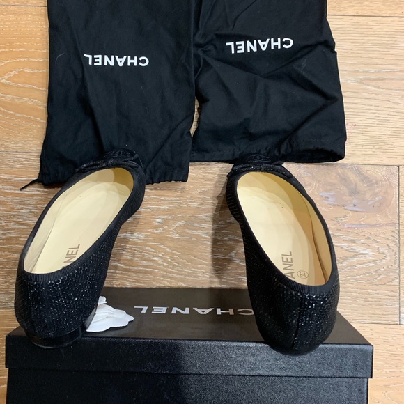 Chanel Flats 🥿 - Picture 3 of 5